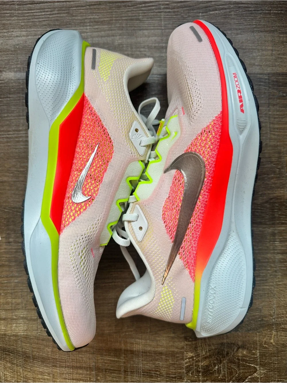 Nike Pegasus 41 Running Shoes with Neon Accents
